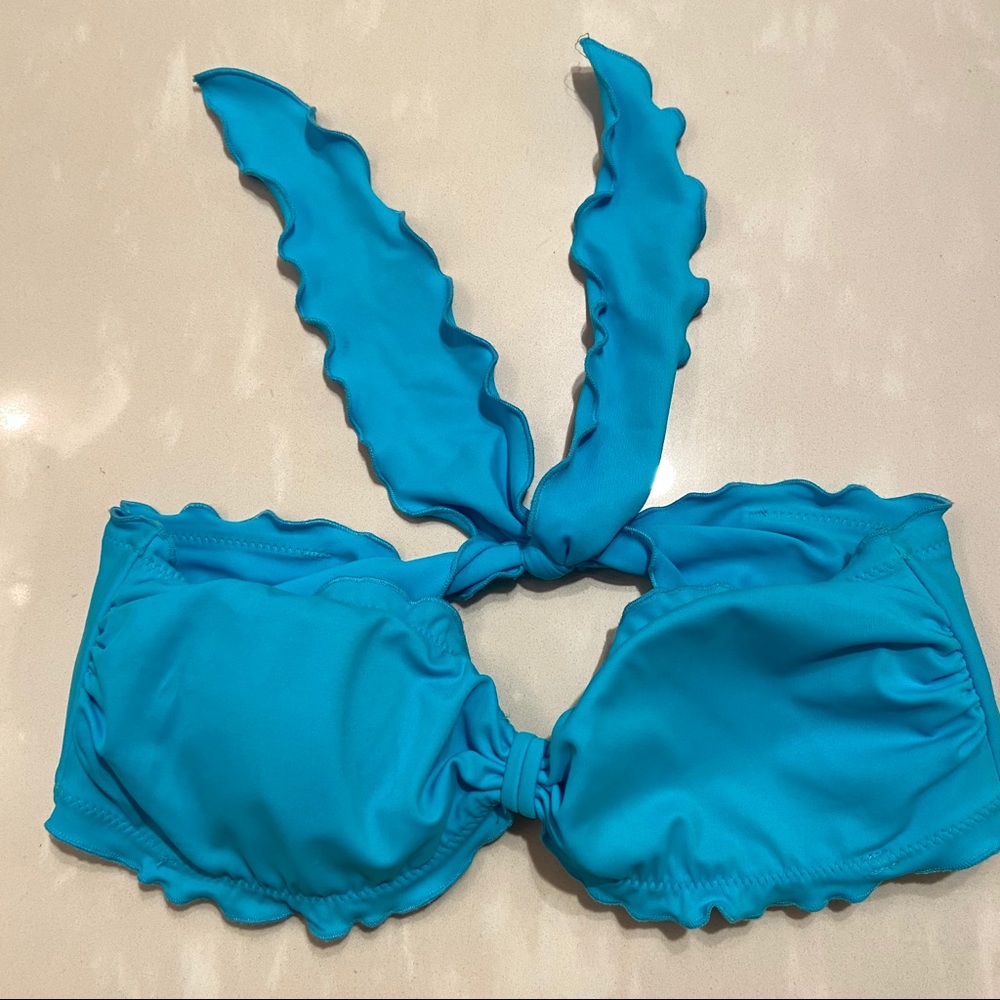 VICTORIA’S SECRET Bandeau Bikini Top